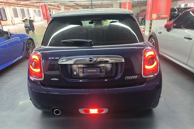 Used MINI MINI 2016 1.5T COOPER SEVEN
