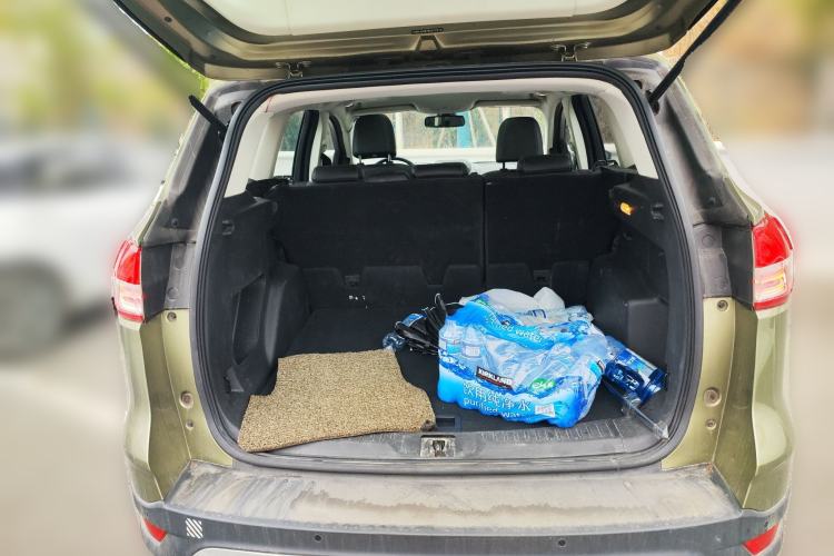 Used Ford Kuga 2013 1.6L GTDi Two-Wheel-Drive Trend Model