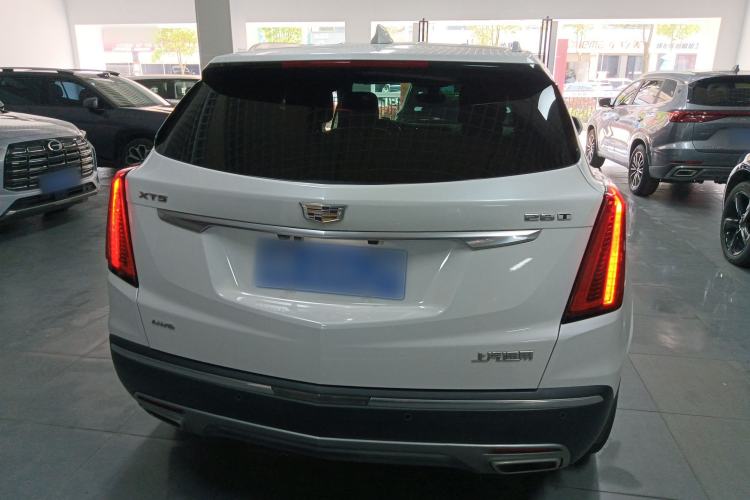 Used Cadillac XT5 2021 28T Four-Wheel Drive Luxury Version Rear