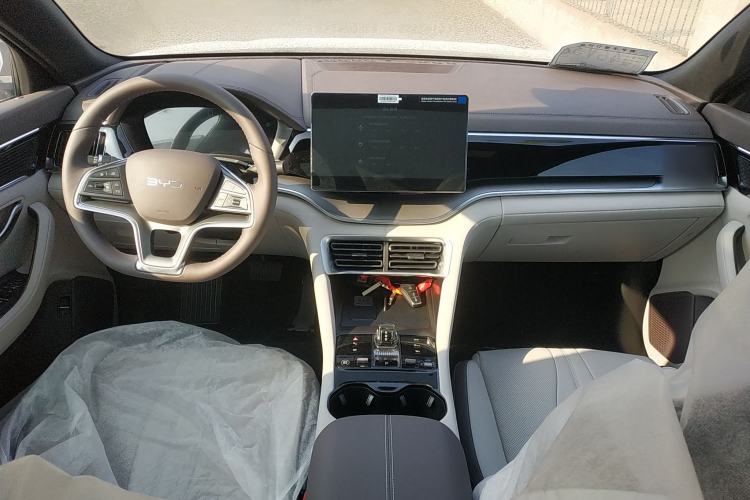 Used BYD Song PLUS New Energy 2025 DM-i 112KM Prestige Model
