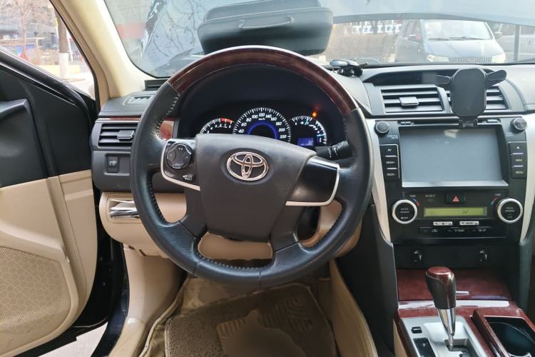 Used Toyota Camry 2013 2.5G Comfort Edition Steering Wheel