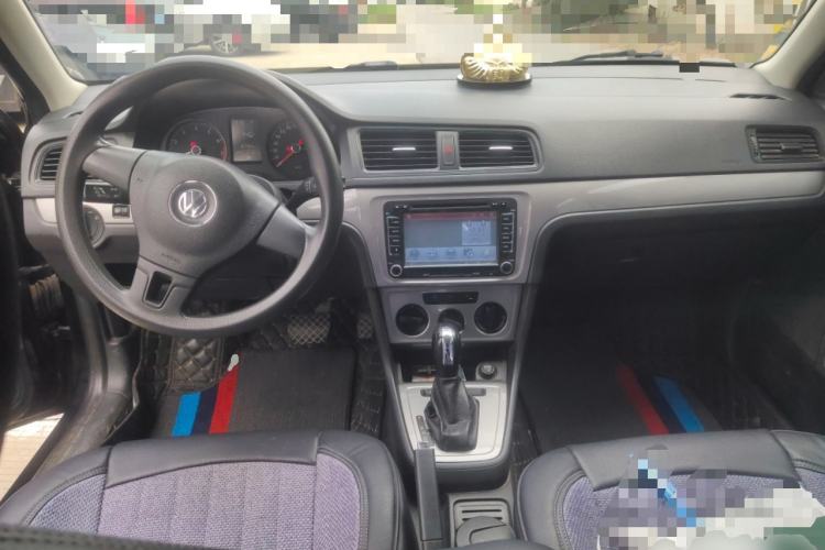 Used Volkswagen Lavida 2013 Revised Classic 1.6L Automatic Fashion Edition