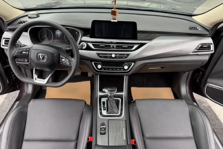 Used CHANGAN Ruicheng CC 2021 Blue Whale Edition 1.5T DCT Luxury Model Interior 3