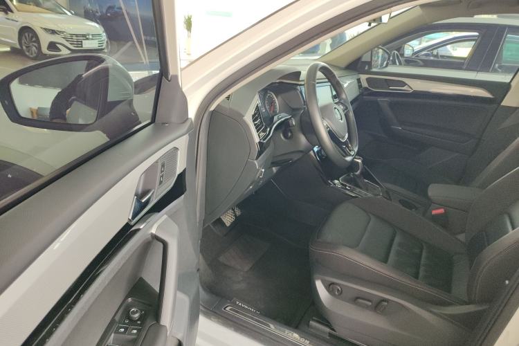 Used Volkswagen Tayron 2019 Teramont Edition 280TSI Two-Wheel Drive Luxury Model China VI Standard Driver Seat