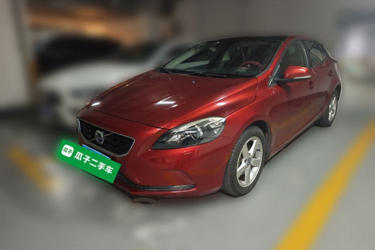 Used Volvo V40 2016 T3 Zhiyi Edition