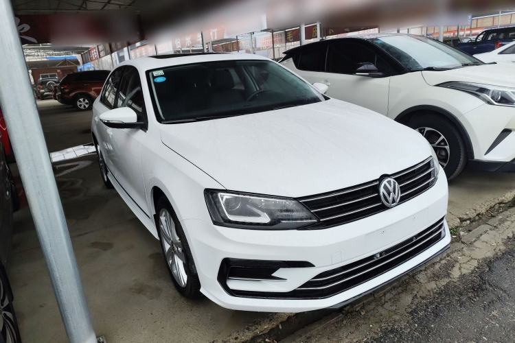 Used Volkswagen Sagitar 2018 280TSI DSG Ignite Edition Front Right 45 Deg