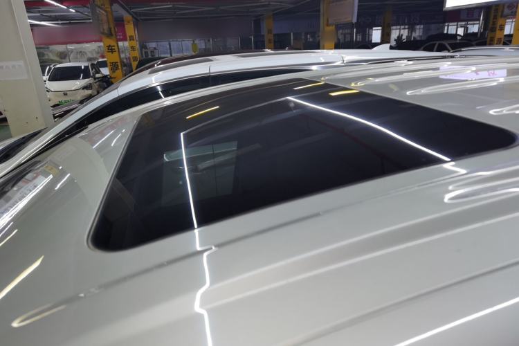 Used Buick GL8 2022 ES Landtrek 653T Luxury Edition