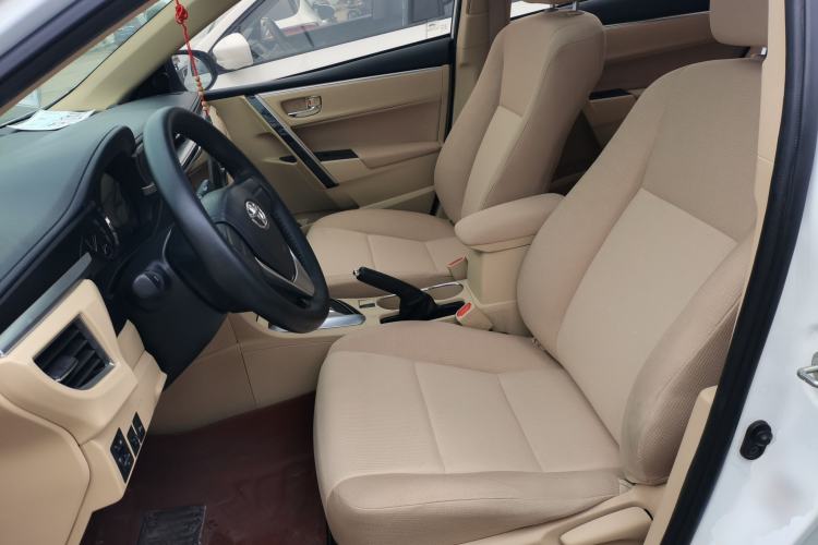 Used Toyota Corolla 2014 1.6L CVT GL-i
