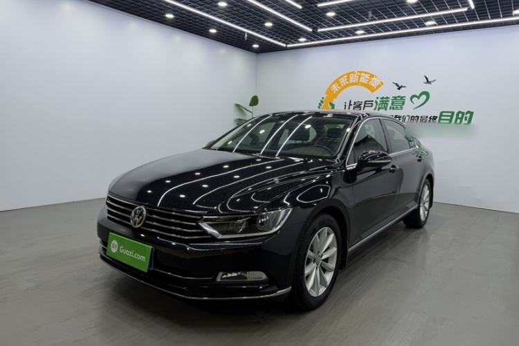 Used Volkswagen Magotan 2017 330TSI DSG Leading Model