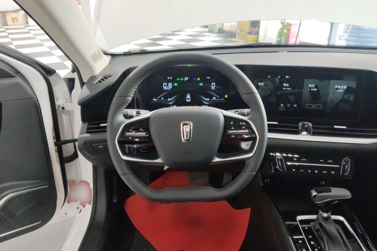 Used Bestune B70 2022 Third Generation 1.5T Automatic Enjoyment Version
