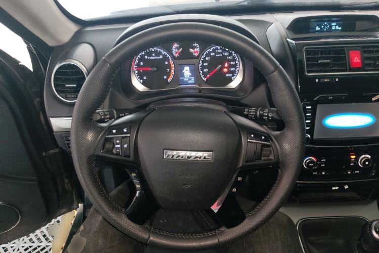 Used Haval H5 Classic 2016 Classic Edition 2.0T Manual Two-Wheel Drive Elite Model Steering Wheel