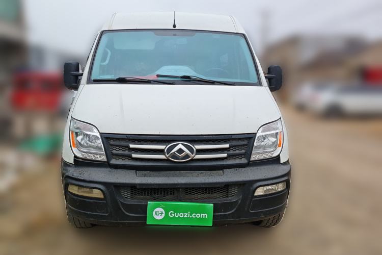 Used SAIC MAXUS Xintu V80 2019 2.5T Classic Version 6-Speed Manual – Aoyuntong Modified Long Wheelbase Mid-Height 7-Seater