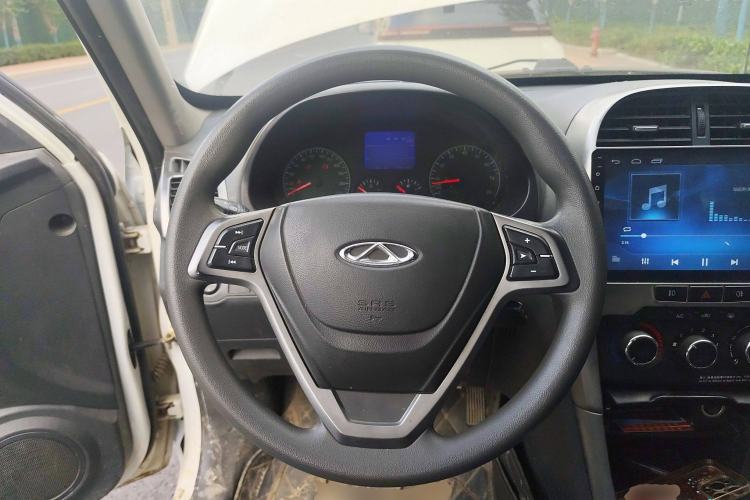 Used Chery Tiggo 3 2014 Magic Edition 1.6L Manual Fashion Version
