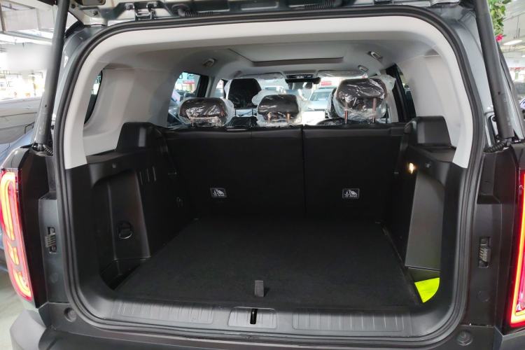 Used BAIC Off-Road BJ30 2026 Model Traveler 1.5T Hybrid Standard Version
