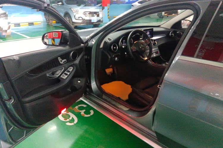 Used Mercedes-Benz C-Class 2017 Restyled C 180 L Fashion Edition Sport Version
