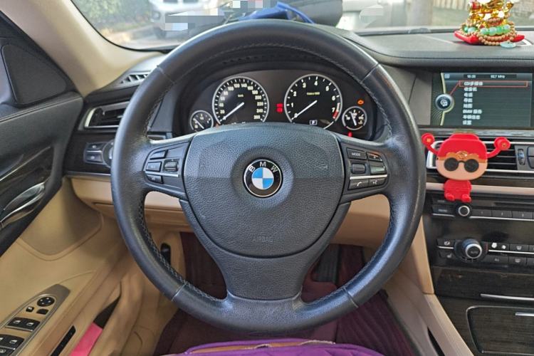 Used BMW 7 Series 2009 740Li Leading Model
