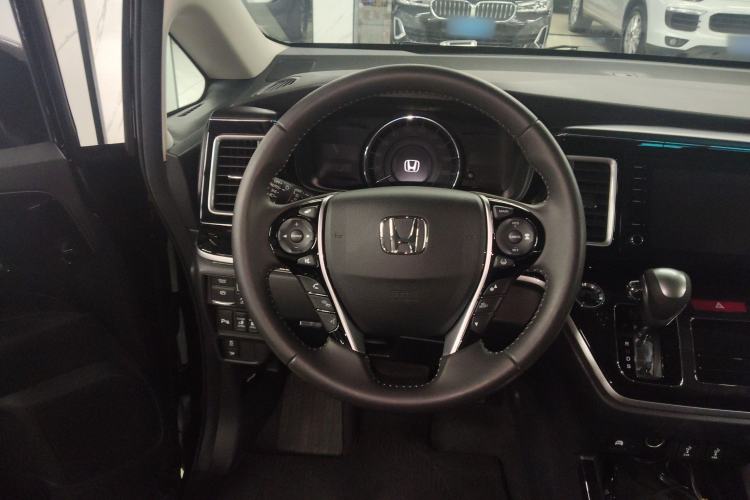Used Honda Elysion 2019 2.0L Hybrid Luxury Edition