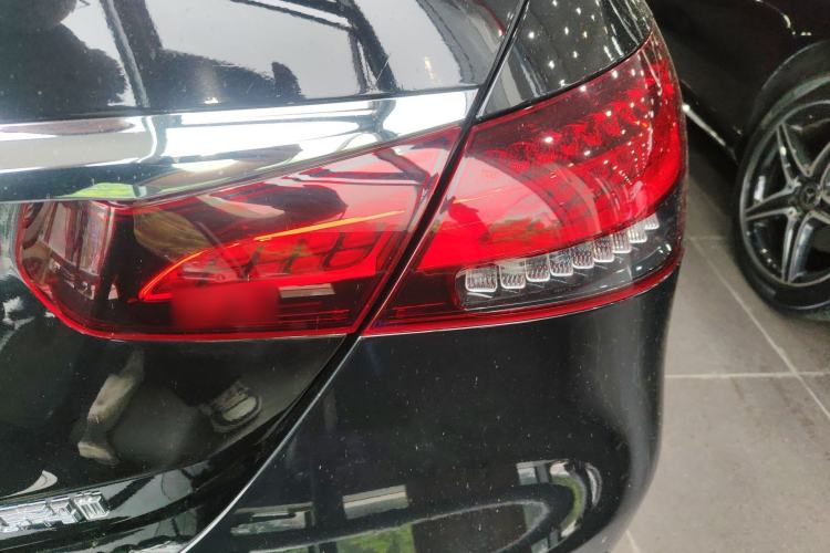 Used Mercedes-Benz E-Class 2023 E 300 L Luxury Model Exterior 3