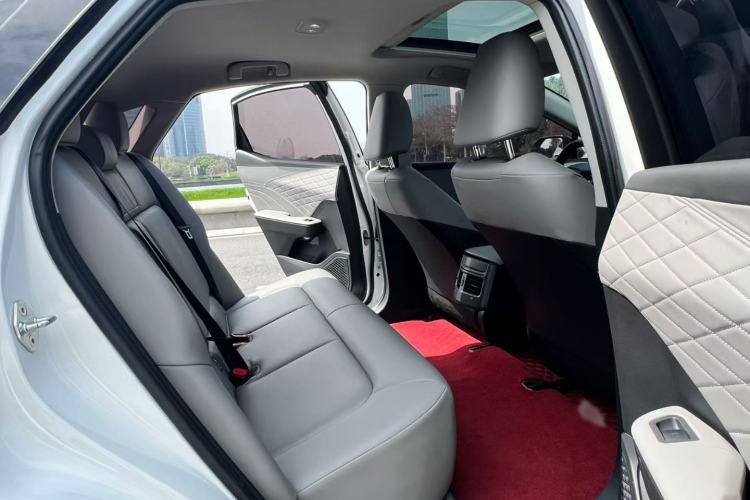 Used Toyota bZ3 2024 517 km Elite PRO Interior 3