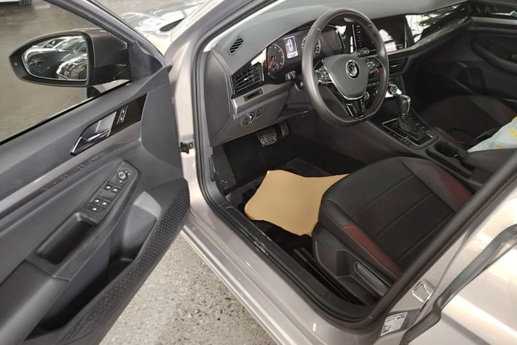 Used Volkswagen Bora 2021 1.5L Automatic Comfort Smart Connect Edition
