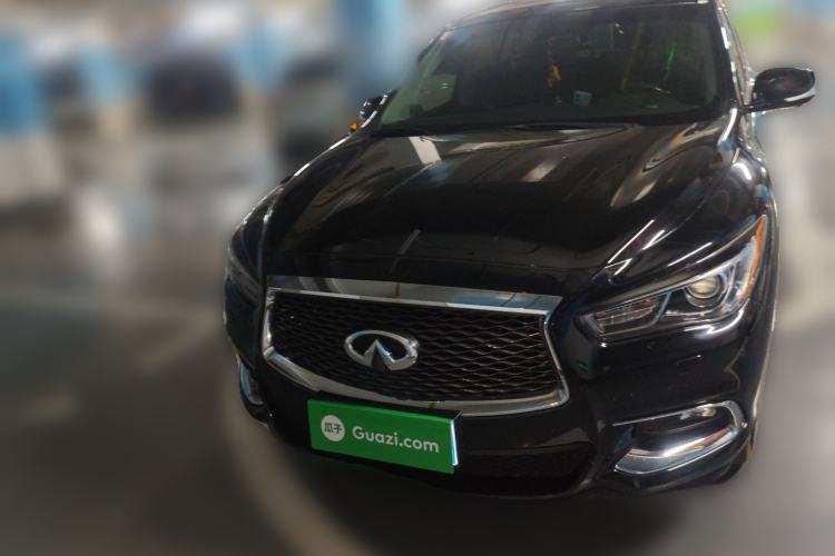 Used Infiniti QX60 2018 2.5 S/C Hybrid Two-Wheel-Drive Champion Family Edition
