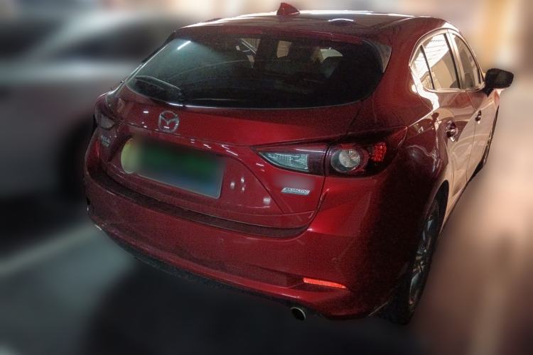 Used Mazda 3 Axela 2019 Cloud-Controlled Version Hatchback 1.5L Automatic Luxury Model Emission Standard China V Rear Right 45 Deg