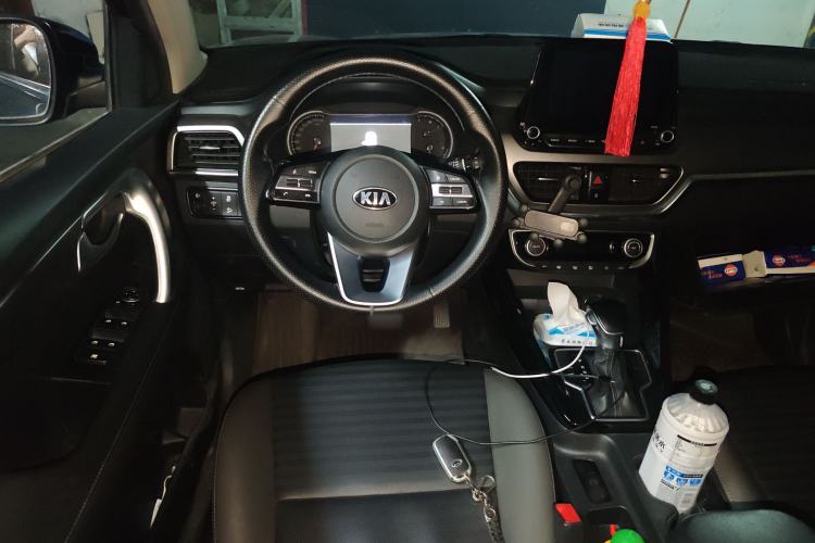 Used Kia Sportage R 2019 2.0L Automatic Smart Luxury Edition Steering Wheel