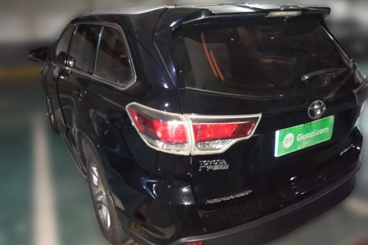 Used Toyota Highlander 2017 2.0T Four-Wheel Drive Luxury Edition 7 Seats Rear Left 45 Deg