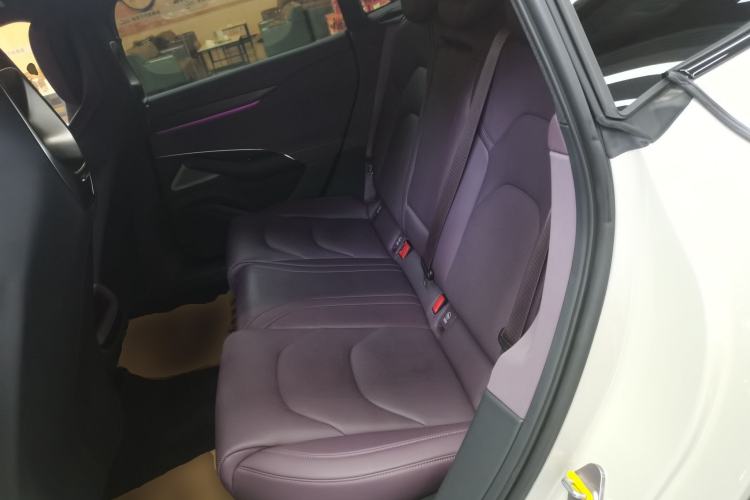 Used Xiaomi Auto SU7 2024 Rear-Drive Ultra-Long Range Advanced Pro-Level Intelligent Driving Version
