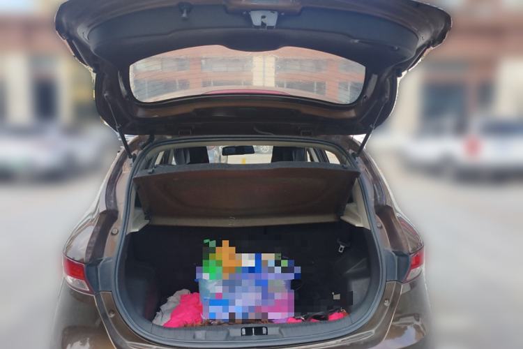 Used FAW Junpai D60 2015 1.5L Manual Standard Edition Trunk