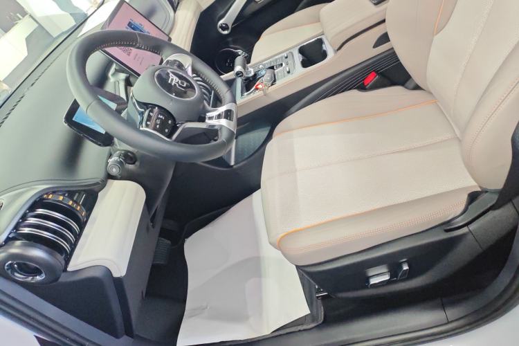 Used BYD Yuan PLUS 2024 Honor Edition 510KM Beyond Model
