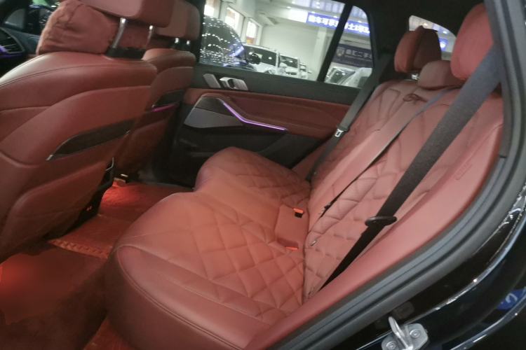 Used BMW X5 2022 xDrive 40Li Luxury Edition M Sport Package