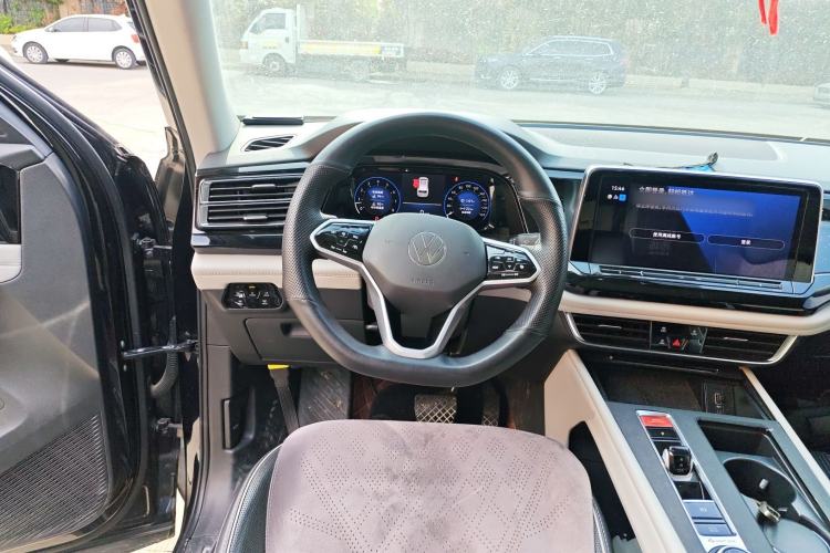 Used Volkswagen Teramont 2022 530 V6 Four-Wheel Drive Prestige Flagship Edition Steering Wheel