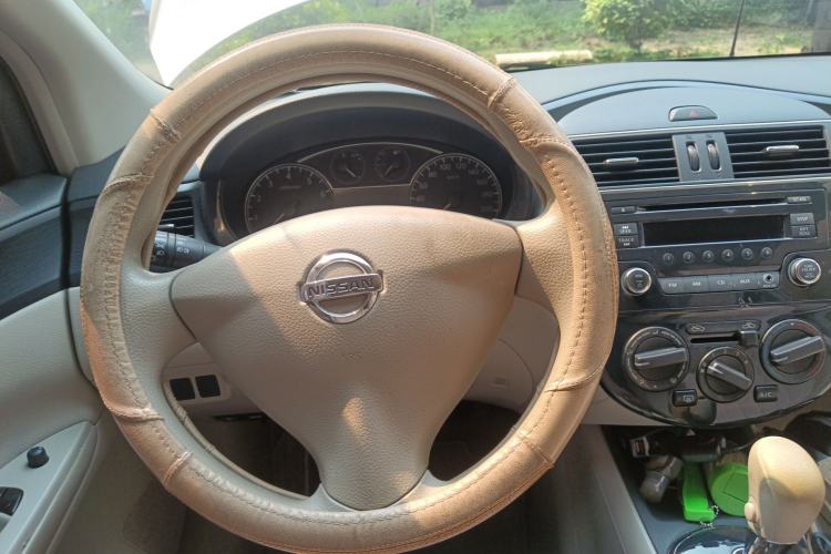 Used Nissan Tiida 2011 1.6L CVT Comfort Model Steering Wheel