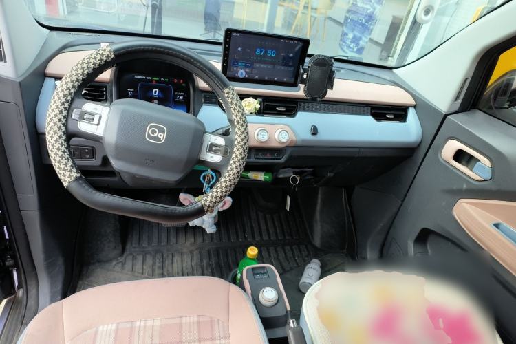 Used Chery QQ Ice Cream 2024 Edition Youth Version 205km Sundae Center Console