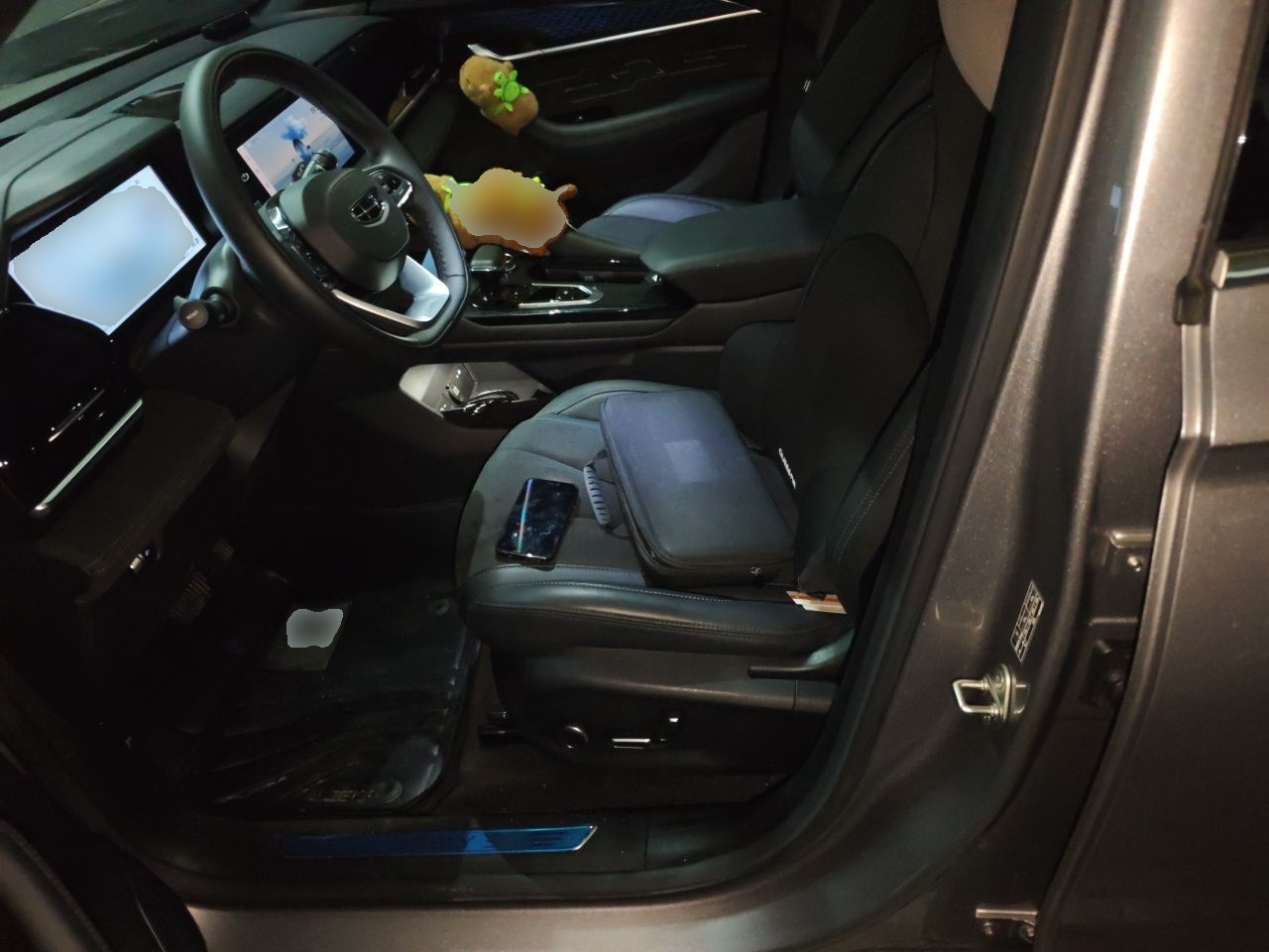 Geely Auto Monjaro L 2024 2.0TD High-Power Automatic Two-Wheel Drive Skyline Edition — снимка 15