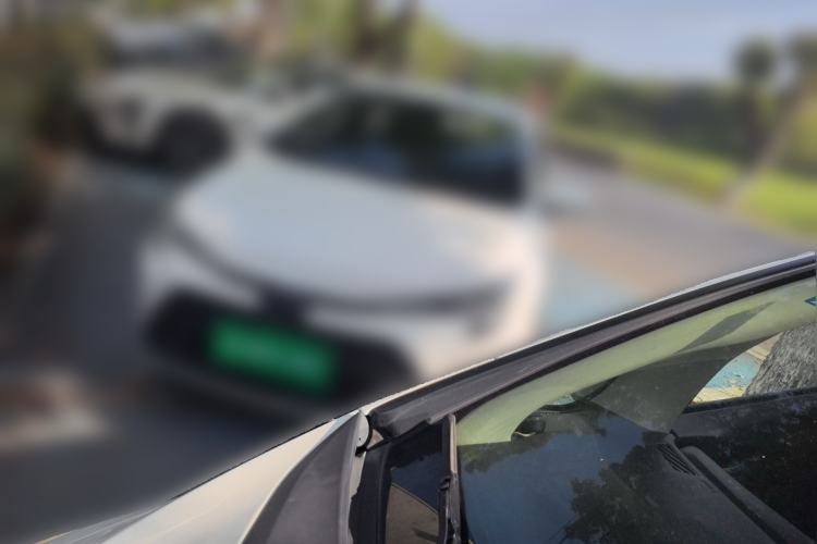 Used Toyota Levin 2022 Dual-Motor 1.8H E-CVT Leading Edition