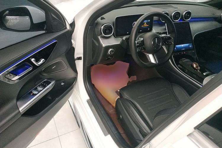 Used Mercedes-Benz C-Class 2022 Restyled C 200 L Sport Edition Driver Seat