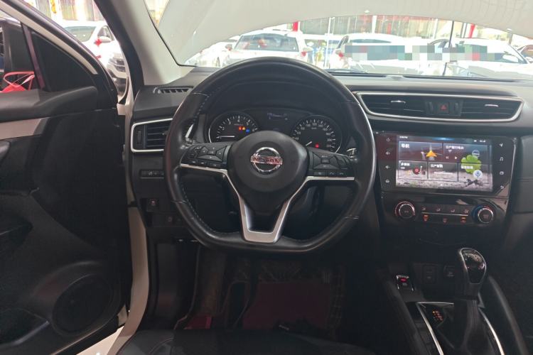 Used Nissan Qashqai 2019 2.0L CVT Luxury Edition Steering Wheel