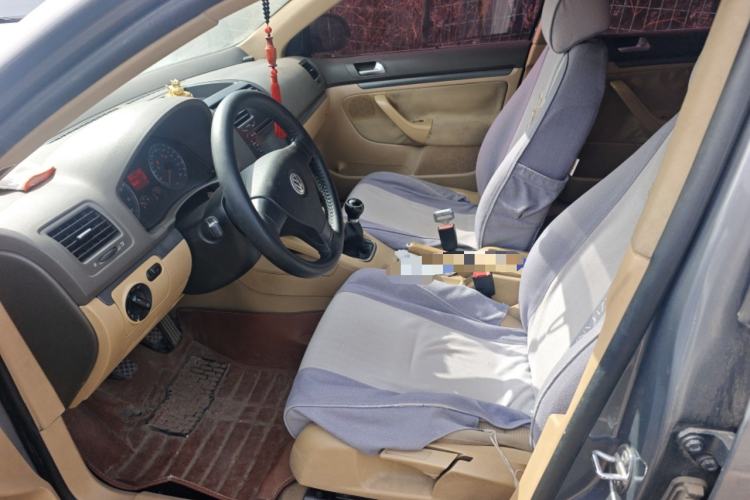 Used Volkswagen Sagitar 2006 1.6L Manual Fashion Model Driver Seat