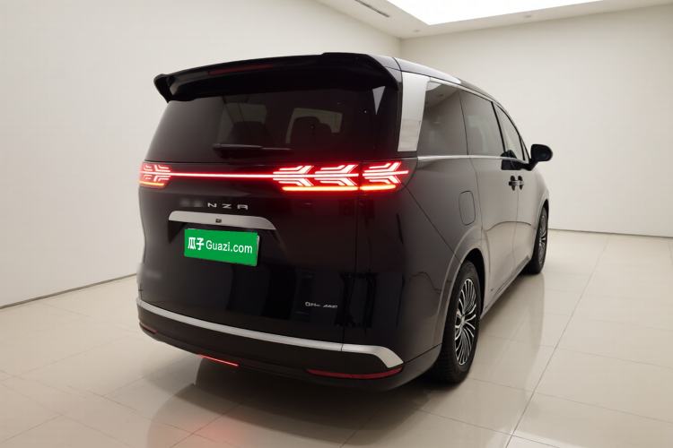 Used Denza D9 2024 DM-i 980 Four-Wheel Drive Prestige Model
