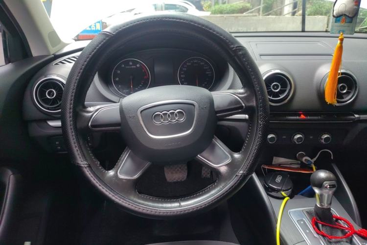 Used Audi A3 2014 Limousine 35 TFSI Automatic Advanced Model
