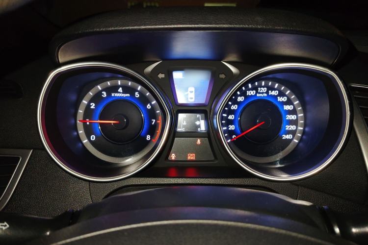 Used Hyundai Elantra (5th Generation / Langdong) 2016 1.6L Manual Luxury Model Instrument Cluster