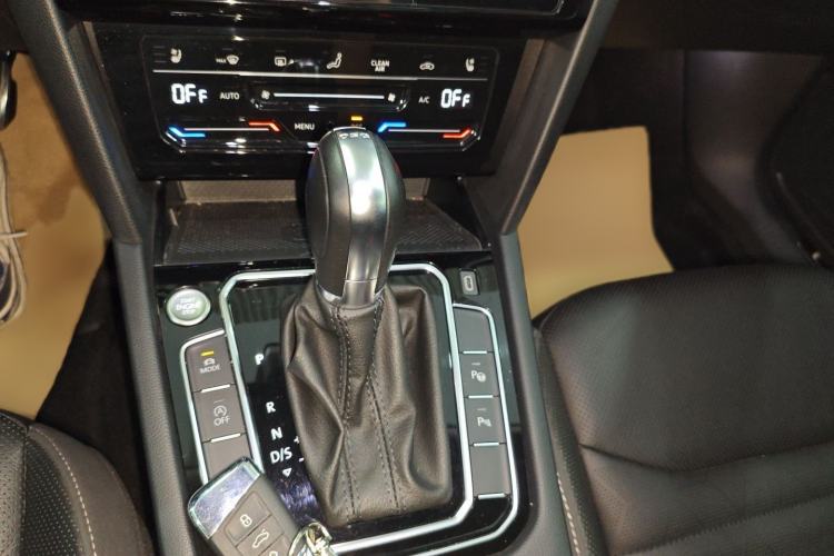 Used Volkswagen FAW-Volkswagen CC 2021 Estate Car 380TSI Vizion Edition
