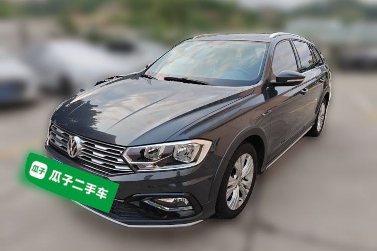 Used Volkswagen C-TREK 2017 230TSI Manual Comfort Version