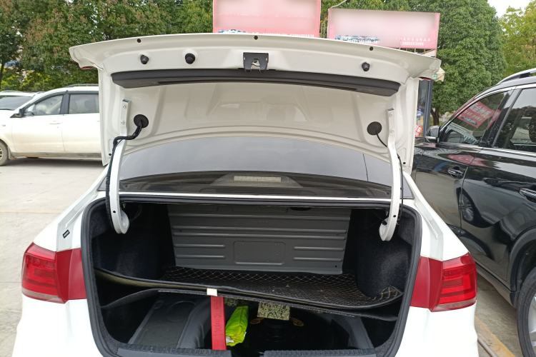 Used Volkswagen Santana 2019 1.5L Manual Comfort Edition China VI Standard