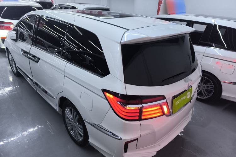 Used Honda Elysion 2016 2.4L Luxury Edition