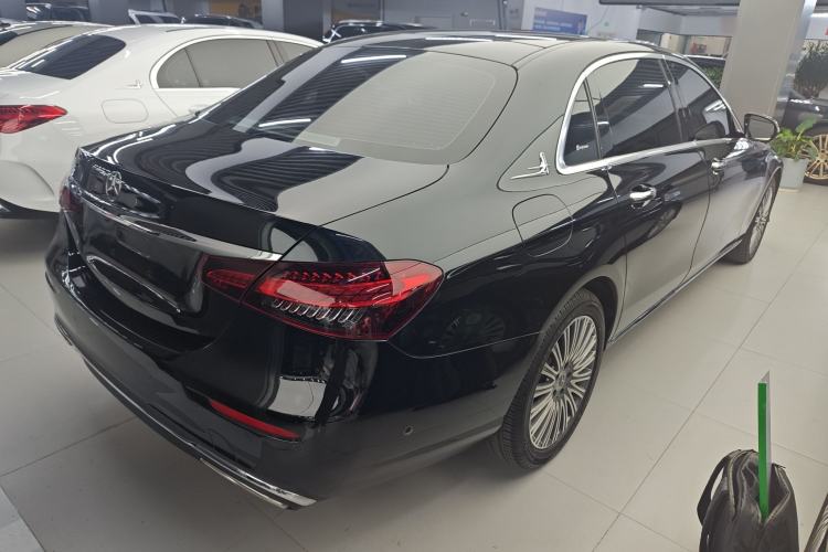 Used Mercedes-Benz E-Class 2023 Updated E 300 L Fashion Edition
