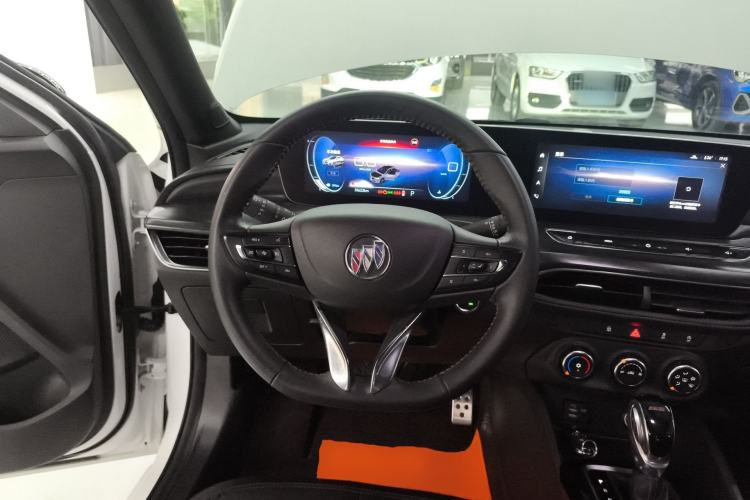 Used Buick Verano 2022 Pro GS Wind-Chasing Edition Steering Wheel