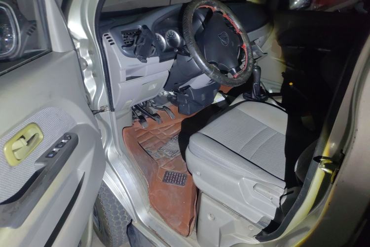 Used CHANGAN KAICHENG Taurus 2013 1.2L Elite Model